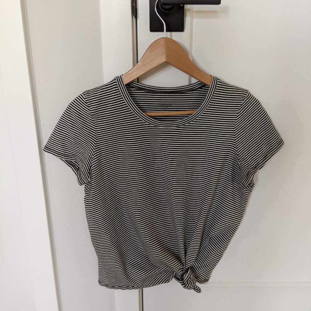 Madewell Knot Front Tee in Stripe, Size Small